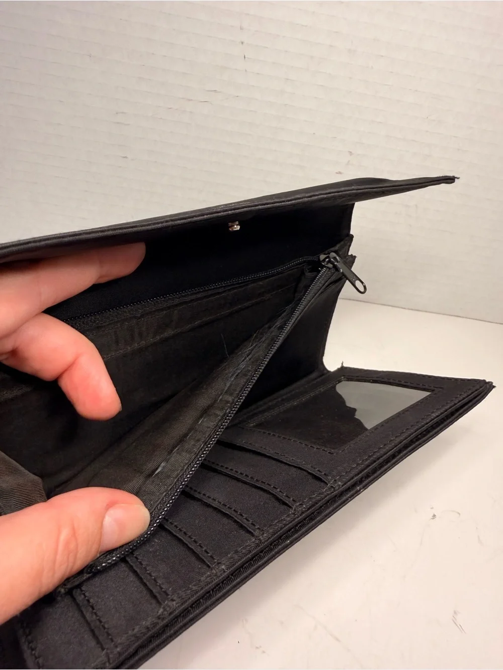 Kate Spade New York Vintage Black Nylon Long Snap Wallet